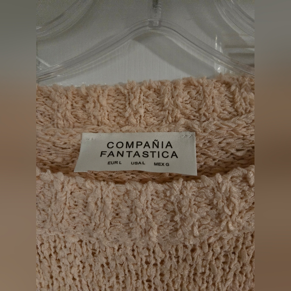 Sweater - Picture 3 of 4